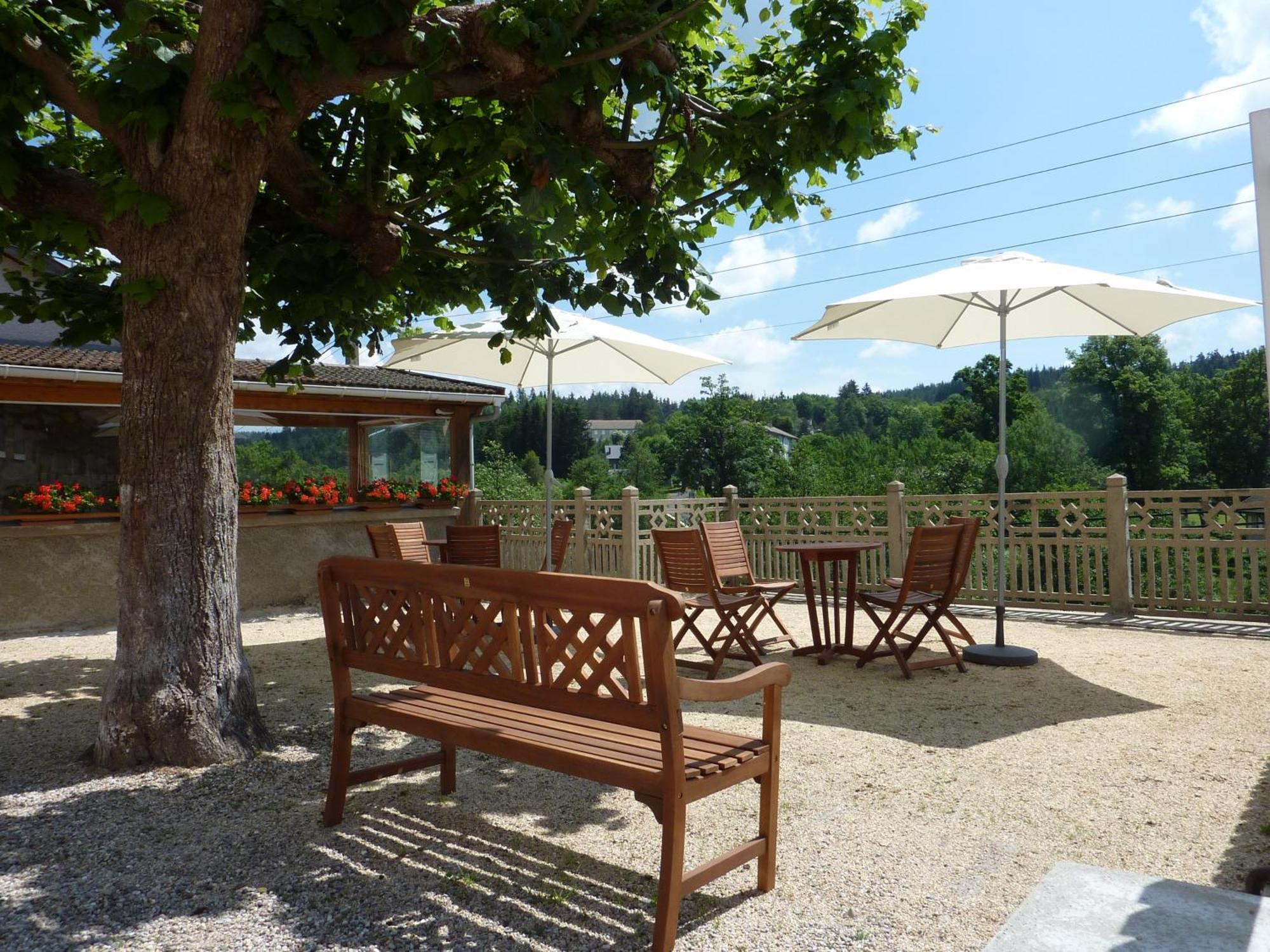 Hotel De La Plage Le Chambon-sur-Lignon Zewnętrze zdjęcie